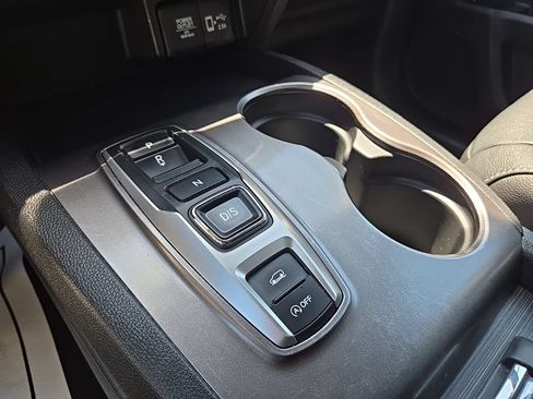 Used 2022 Honda Pilot EX-L image 24