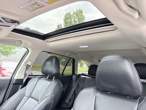 Used 2025 Subaru Outback Touring XT AWD/4WD image 8