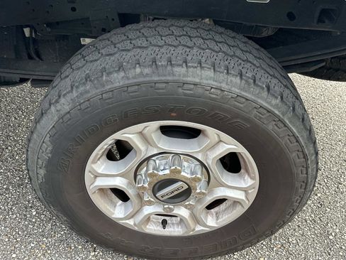 Certified 2025 Ford F250 XLT w/ FX4 Off-Road Package image 10