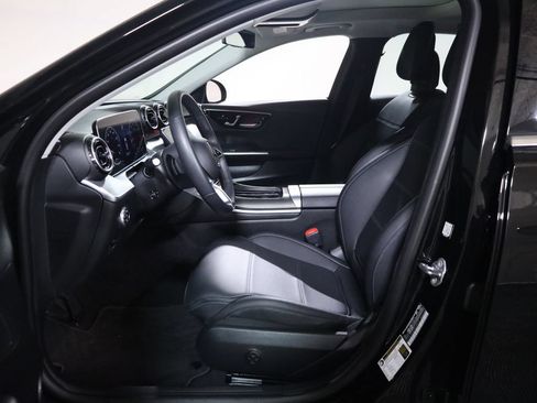 Used 2023 Mercedes-Benz C 300 4MATIC Sedan image 39
