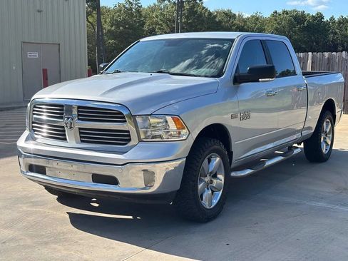 Used 2017 RAM 1500 Big Horn AWD/4WD image 3