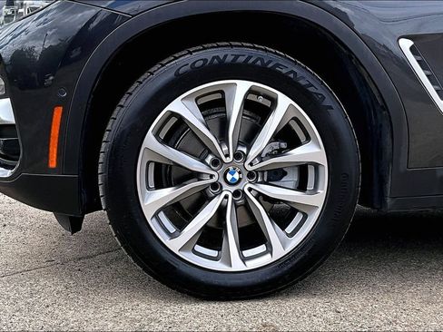 Used 2019 BMW X3 xDrive30i w/ Executive Package AWD/4WD image 12