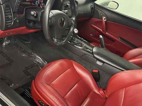 Used 2012 Chevrolet Corvette Grand Sport w/ 2LT Preferred Equipment Group image 10