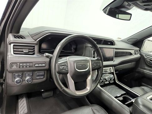 Used 2023 GMC Yukon Denali w/ Max Trailering Package image 17