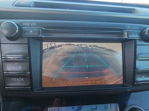 Used 2013 Toyota RAV4 XLE image 17