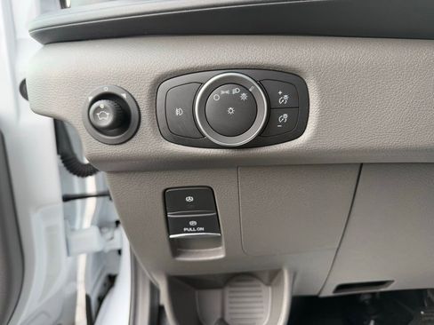 Used 2025 Ford Transit 250 148 High Roof image 12