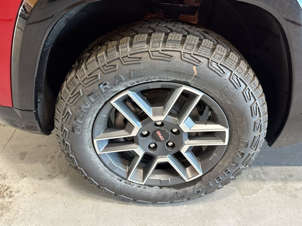 New 2026 GMC Terrain AT4 AWD/4WD image 9