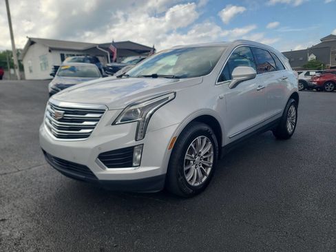 Used 2017 Cadillac XT5 Luxury image 4