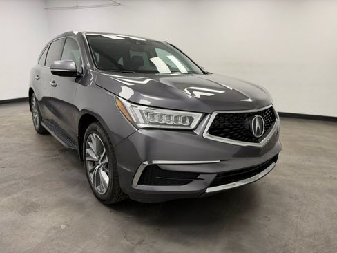Used 2017 Acura MDX w/ Technology Package AWD/4WD image 10
