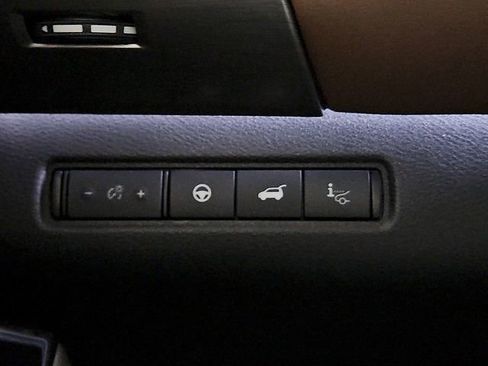 Used 2024 Nissan Pathfinder Platinum FWD image 28