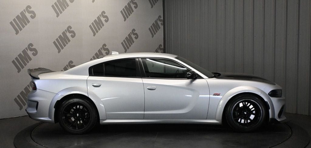 Used 2020 Dodge Charger Scat Pack RWD image 4
