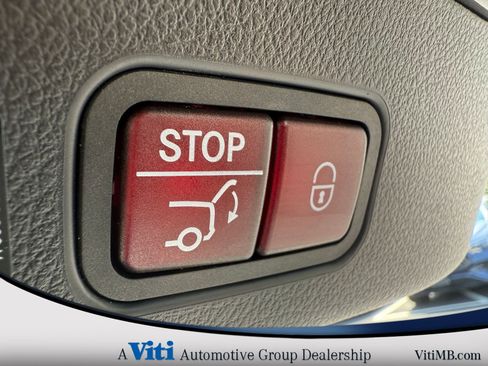 Used 2024 Mercedes-Benz GLC 300 GLC 300 image 24