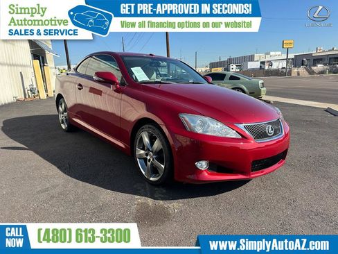 Used 2010 Lexus IS 250C image 2