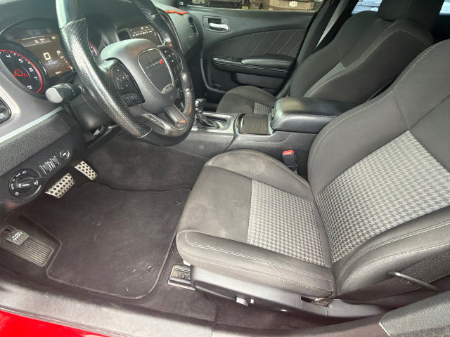 Used 2021 Dodge Charger R/T w/ Blacktop Package RWD image 9