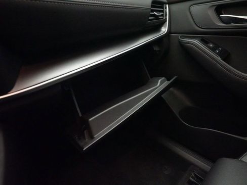 Certified 2023 Nissan Rogue SV w/ SV Premium B Package image 30