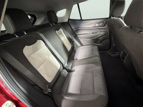 Certified 2024 Chevrolet Trax LS w/ LS Convenience Package FWD image 29