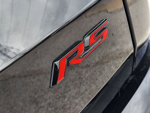 Used 2024 Chevrolet Traverse RS FWD image 12