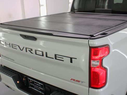 Used 2020 Chevrolet Silverado 1500 RST AWD/4WD image 19