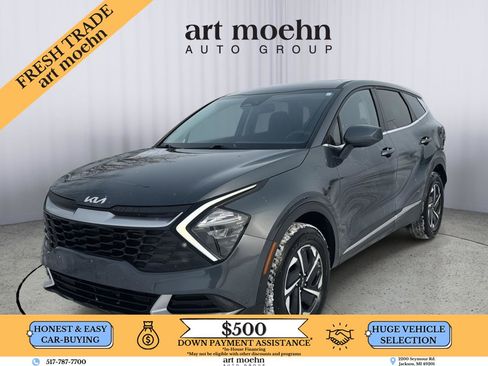 Used 2023 Kia Sportage LX image 1