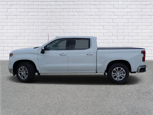 Used 2023 Chevrolet Silverado 1500 LTZ image 2