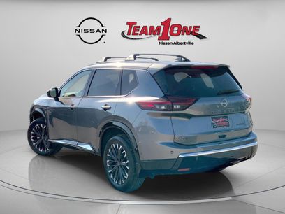 New 2025 Nissan Rogue Platinum w/ Platinum Premium Package