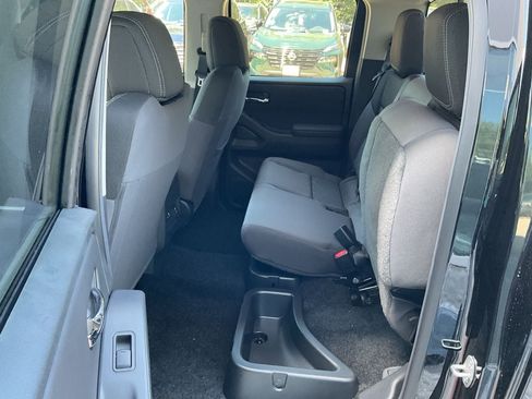 New 2026 Nissan Frontier SV w/ SV Convenience Package RWD image 15