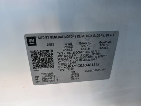 Used 2018 Chevrolet Silverado 1500 LT w/ All Star Edition image 44