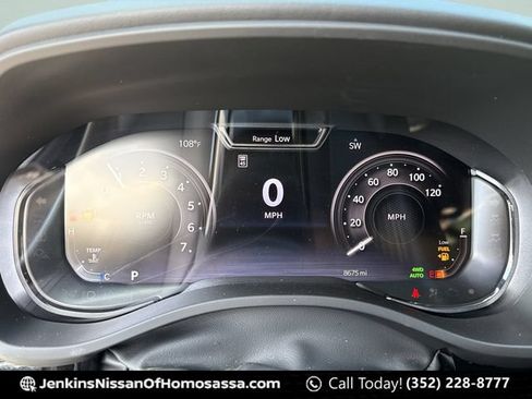 Used 2025 RAM 1500 Limited AWD/4WD image 47