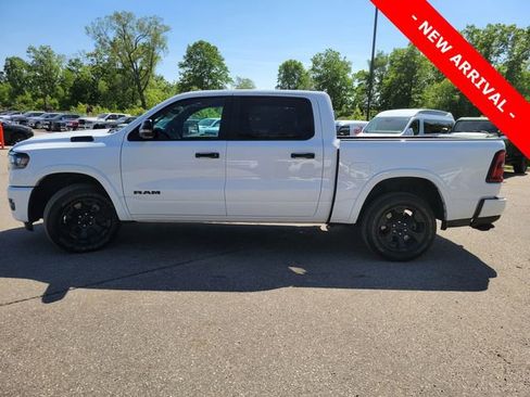 Used 2025 RAM 1500 Big Horn AWD/4WD image 6