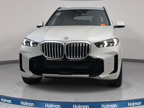 New 2026 BMW X5 xDrive40i w/ M Sport Package image 2