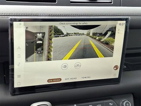 New 2025 Land Rover Defender 110 S image 15