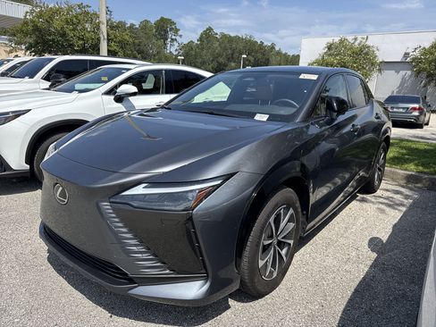 Used 2023 Lexus RZ 450e Premium w/ Cold Area Package AWD/4WD image 4