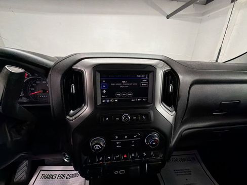 Used 2024 Chevrolet Silverado 2500 Custom w/ Custom Value Package AWD/4WD image 13