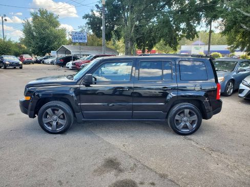 Used 2014 Jeep Patriot High Altitude image 4