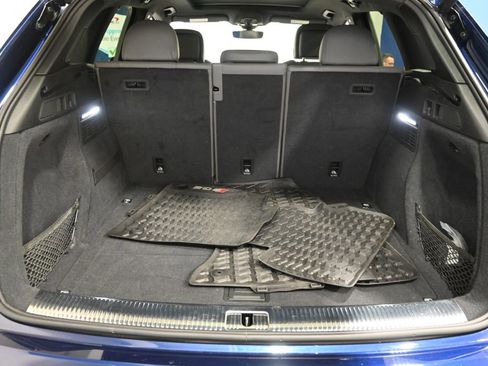 Used 2020 Audi SQ5 Prestige w/ Prestige Package image 15