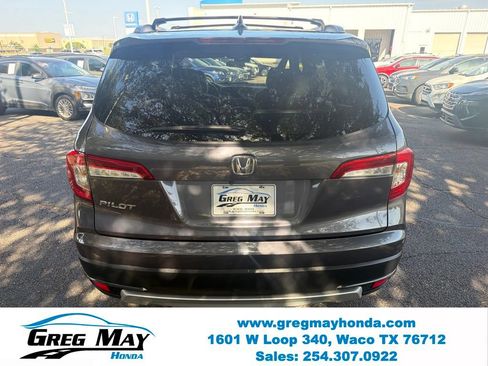 Used 2021 Honda Pilot EX image 4
