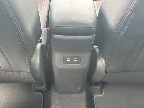 Certified 2025 Nissan Kicks SR FWD image 14