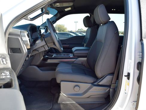 Used 2025 Ford F150 STX w/ Equipment Group 200A image 16