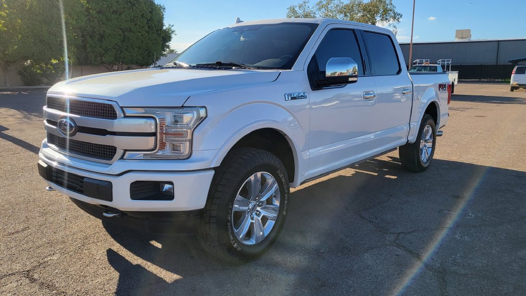Used 2019 Ford F150 Platinum w/ Equipment Group 701A Luxury AWD/4WD image 4