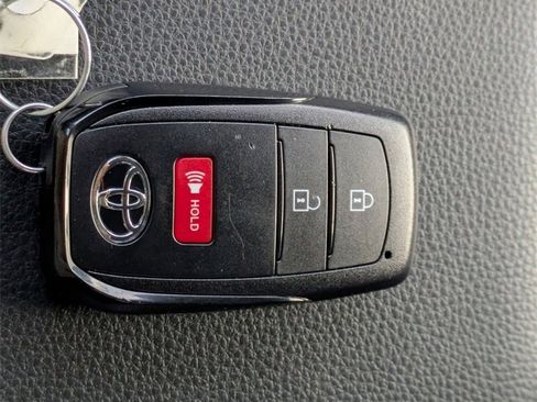 Used 2026 Toyota Tacoma TRD Off-Road image 30