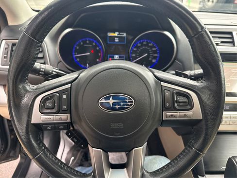 Used 2017 Subaru Outback 3.6R Limited AWD/4WD image 17