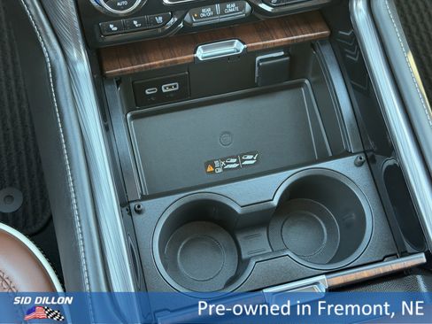 Used 2023 GMC Yukon Denali Ultimate AWD/4WD image 14