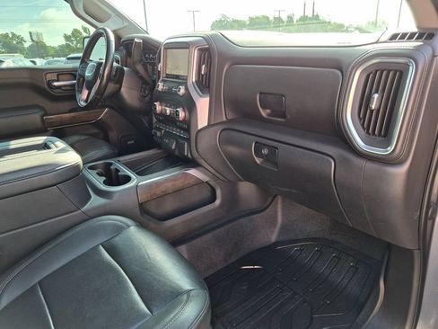 Used 2022 GMC Sierra 1500 SLT w/ SLT Premium Plus Package AWD/4WD image 31