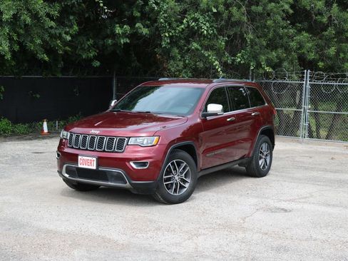 Used 2018 Jeep Grand Cherokee Limited RWD image 1