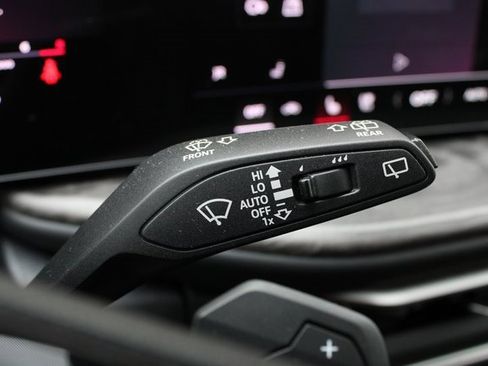 Used 2025 Audi Q5 Prestige image 15