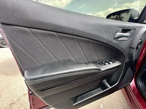 Used 2019 Dodge Charger R/T w/ Driver Confidence Group RWD image 34