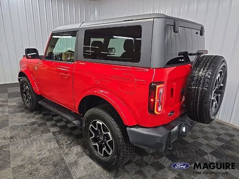 Used 2021 Ford Bronco Outer Banks AWD/4WD image 10