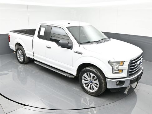Used 2015 Ford F150 XLT w/ Equipment Group 301A Mid image 20