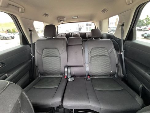 Used 2025 Nissan Pathfinder SV AWD/4WD image 41