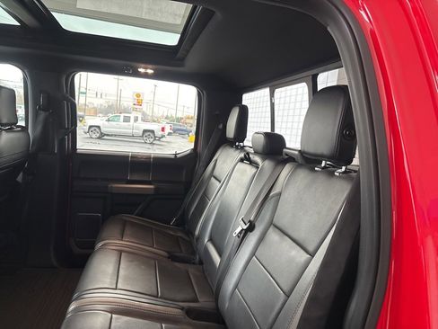 Used 2018 Ford F150 Raptor w/ Equipment Group 802A Luxury image 25